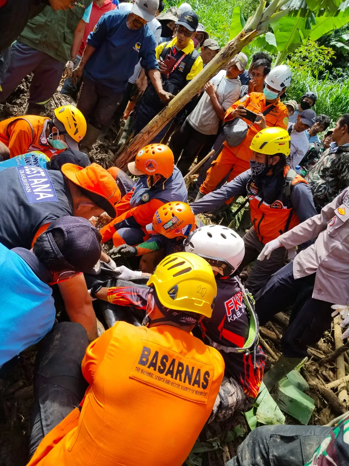 Banjir dan Longsor di Kabupaten Bandung Barat, Satu Korban Ditemukan Meninggal